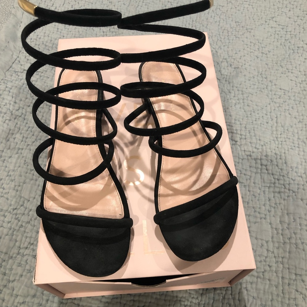 Beautiful black Avec Les Filles sandals